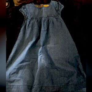 Mini Boden denim dress 9